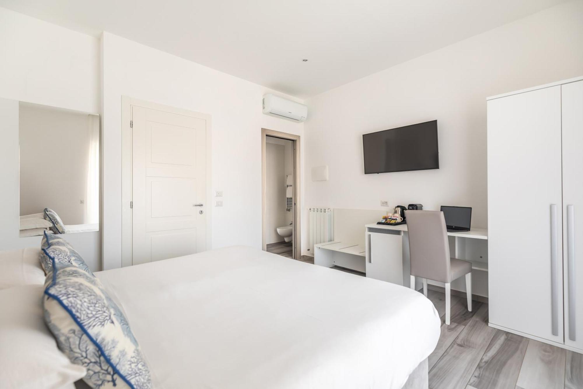 Yourhome - Maison Degli Aranci Sorrento Esterno foto