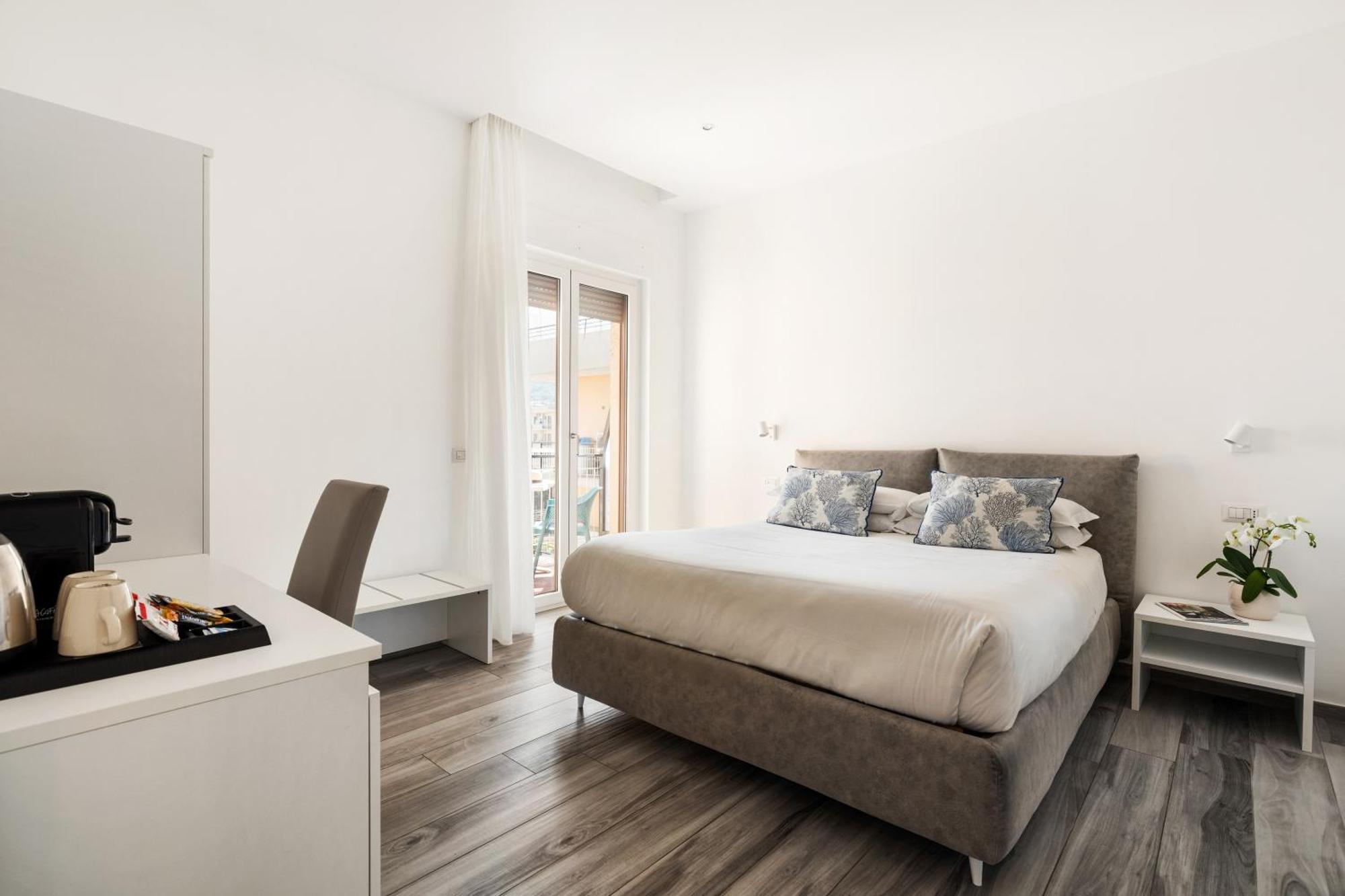 Yourhome - Maison Degli Aranci Sorrento Esterno foto